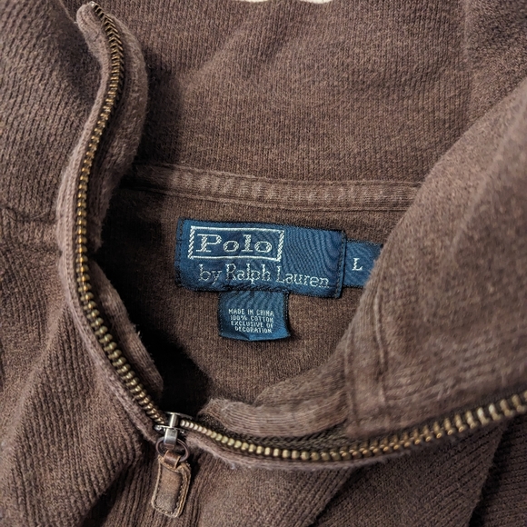 Polo pullover size large - Picture 3 of 3